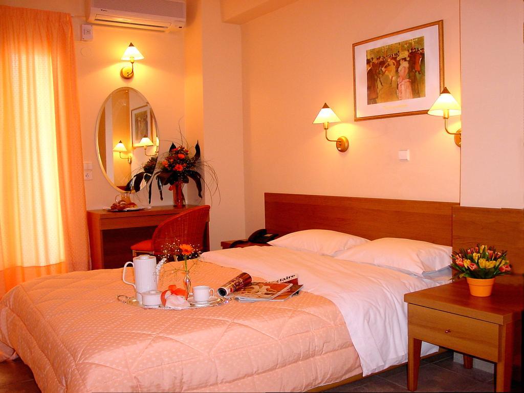 Hotel Naias Paralia Katerinis Ngoại thất bức ảnh